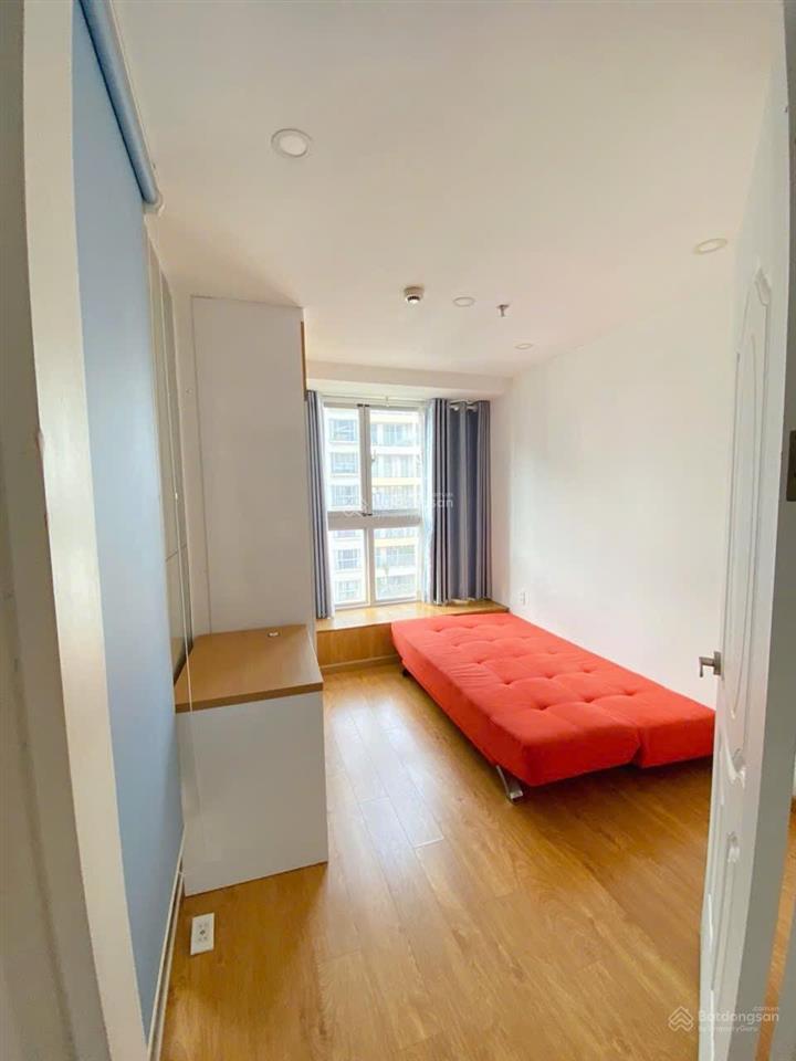Cho thuê căn hộ chung cư phú mỹ hưng, gần chợ tân mỹ, 71m2, 2pn, 2wc, view hồ bơi nội thất đầy đủ