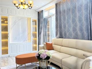 Căn hộ starhill ngay phú mỹ hưng quận 7, dt 95m2 3pn đối diên trường định thiện lý view hồ bơi