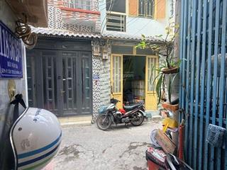 Chỉ 1.3 tỷ,nhà 3 tầng diện tích 36m2, bùi văn ba quận 7shrhoàn công đủ