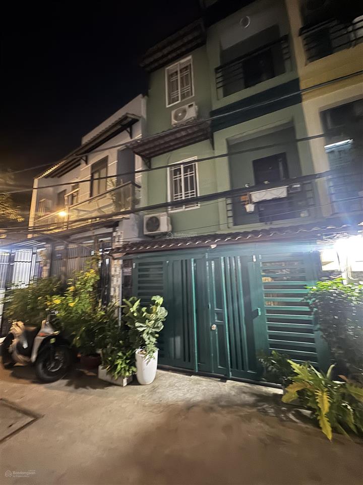 Nhà đẹp 3 tầng  phú thuận quận 7  diện tích 4x20m  hẻm xe hơi  6 tỷ hơn  shr 4pn  dọn ở ngay