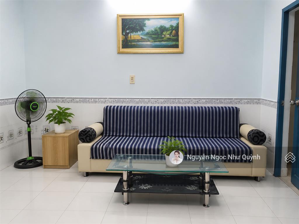 Chỉ 3 tỷ, nhà 2 tầng quận 7, dt 35m2, sát khu kiều đàm shr