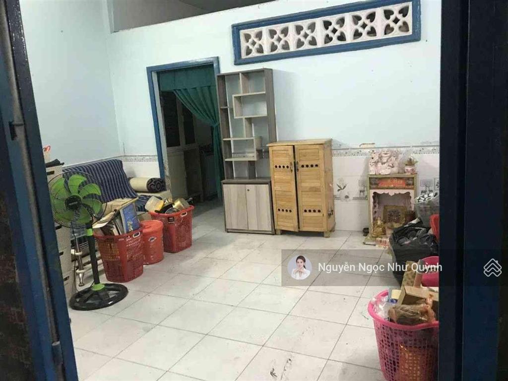 Chỉ 3 tỷ, nhà 2 tầng quận 7, dt 35m2, sát khu kiều đàm shr