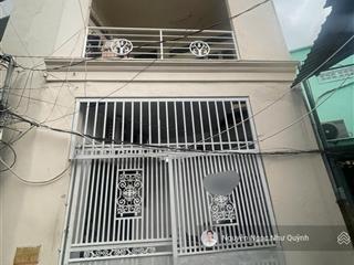 Nhà 2 tầng  ngay kcx tân thuận  ngang 6m hiếm có  hẻm 5m  chỉ nhỉnh 4 tỷ