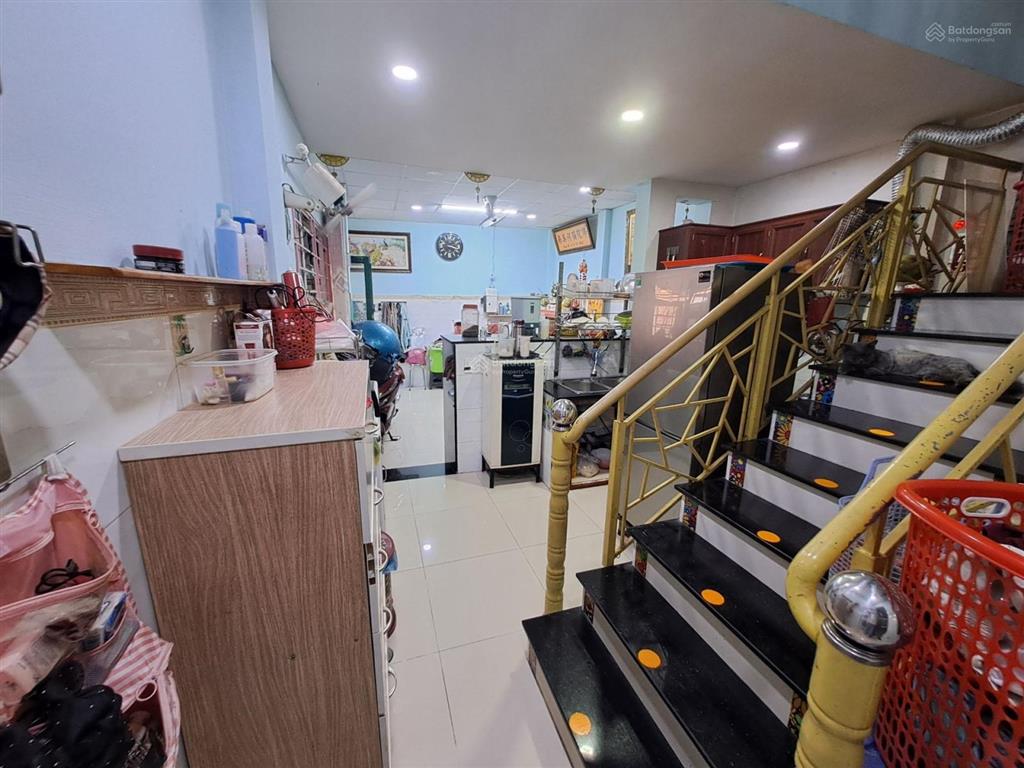 Bán nhà khu vip lâm văn bền quận 7  dt 5x17m  chỉ 4 tỷ hơn  tiện xây mới