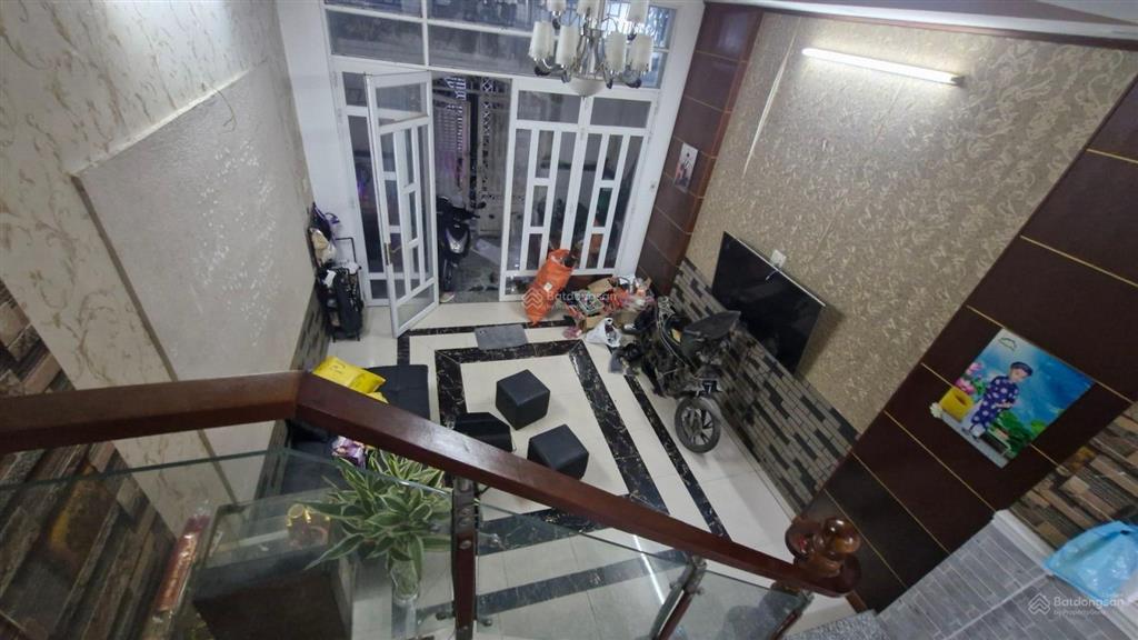Nhà phố liền kề phú mỹ hưng  dt 80m2  sổ hồng riêng  chỉ 4 tỷ hơn  3pn
