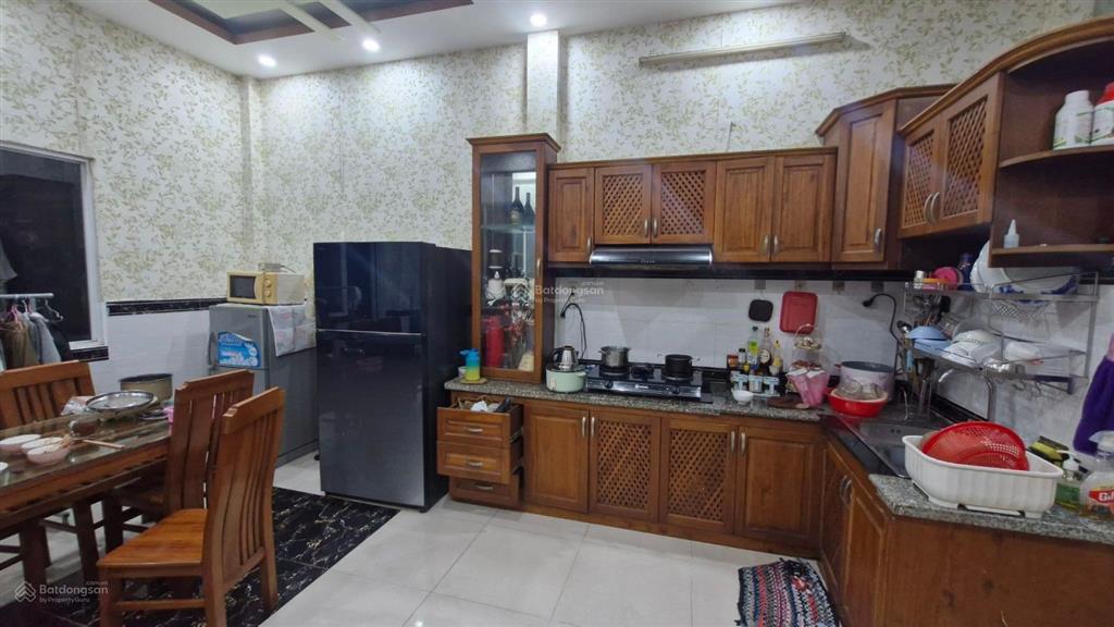 Nhà phố liền kề phú mỹ hưng  dt 80m2  sổ hồng riêng  chỉ 4 tỷ hơn  3pn