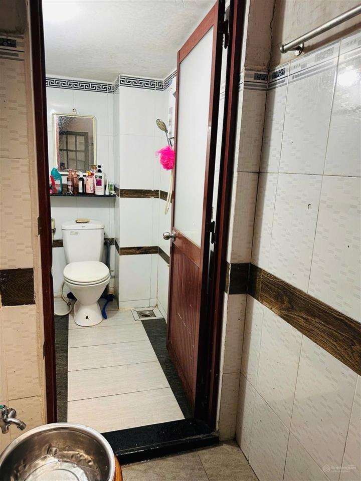 Nhà lê văn lương xe hơi ngủ trong  ngang 5m dài 15m  5 tỷ nhỉnh  shr