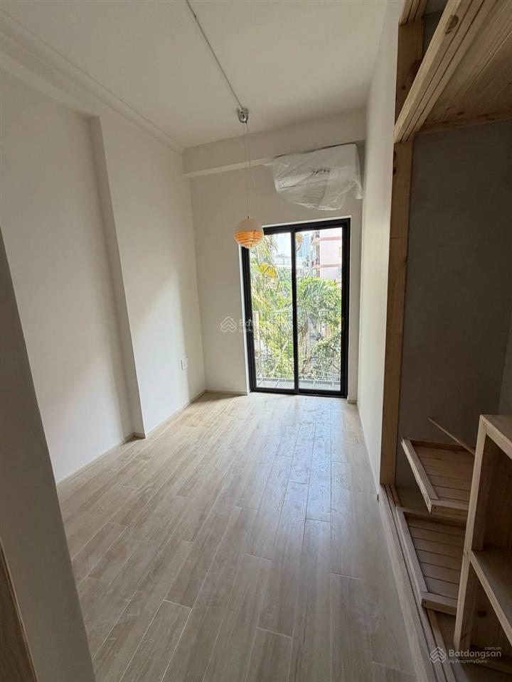 Khai trương chdv mới xây 1 phòng ngủ tone gỗ dành cho khách thích thiên nhiên