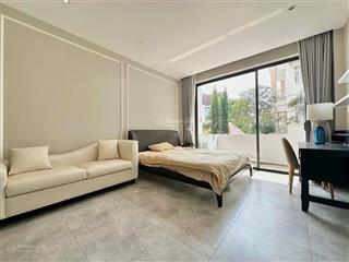 1 phòng ngủ + 1 phòng khách riêng biệt 42m2 ngay tại phố ẩm thực sát bên cầu bông q1q3