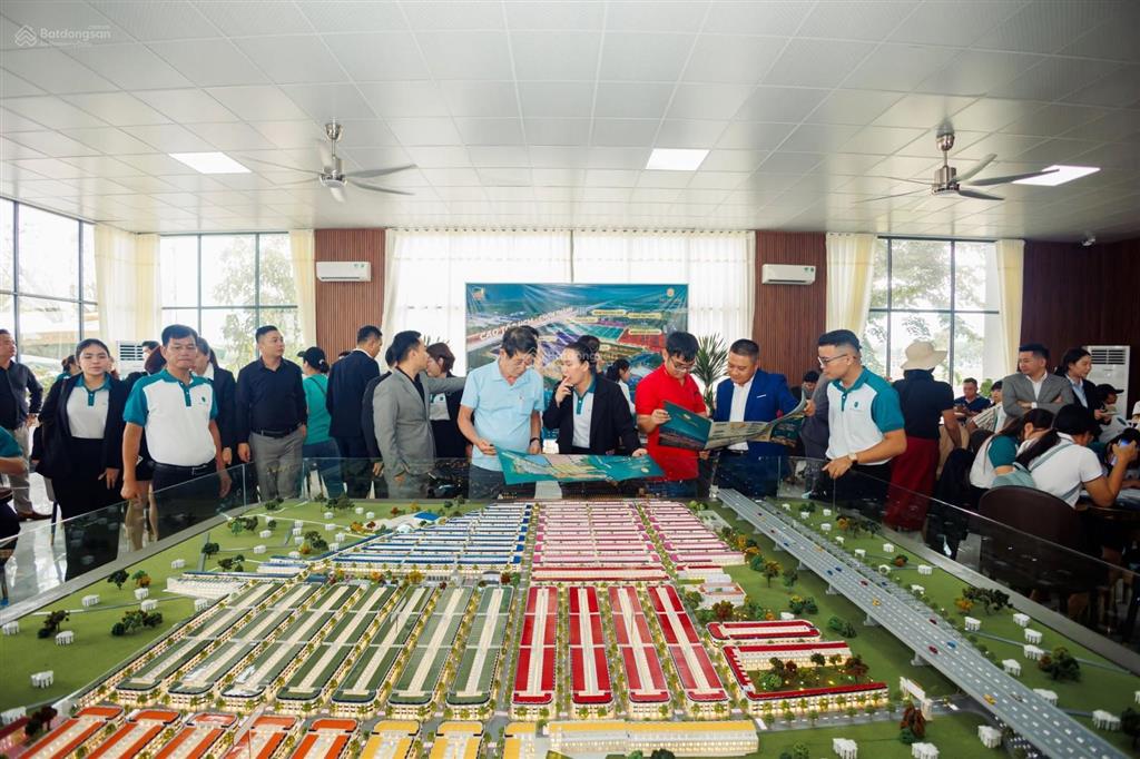 Chủ ngộp bank cần bán gấp lô bắc sài gòn chỉ 800tr