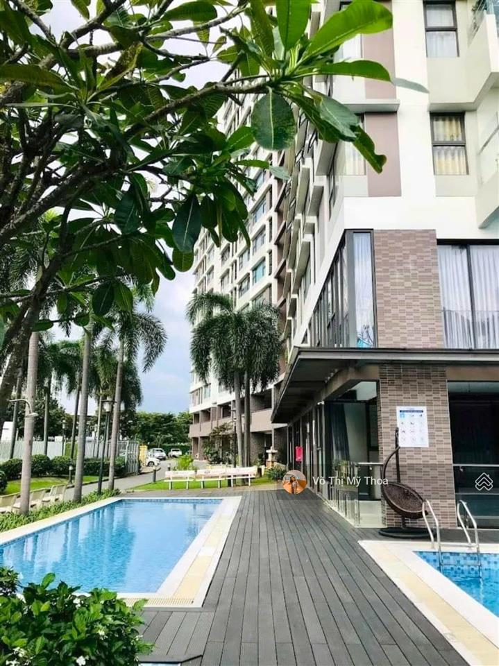 Bán căn góc 2pn 2wc đẹp mát, tốt nhất chung cư flora kikyo nam long, có sổ hồng