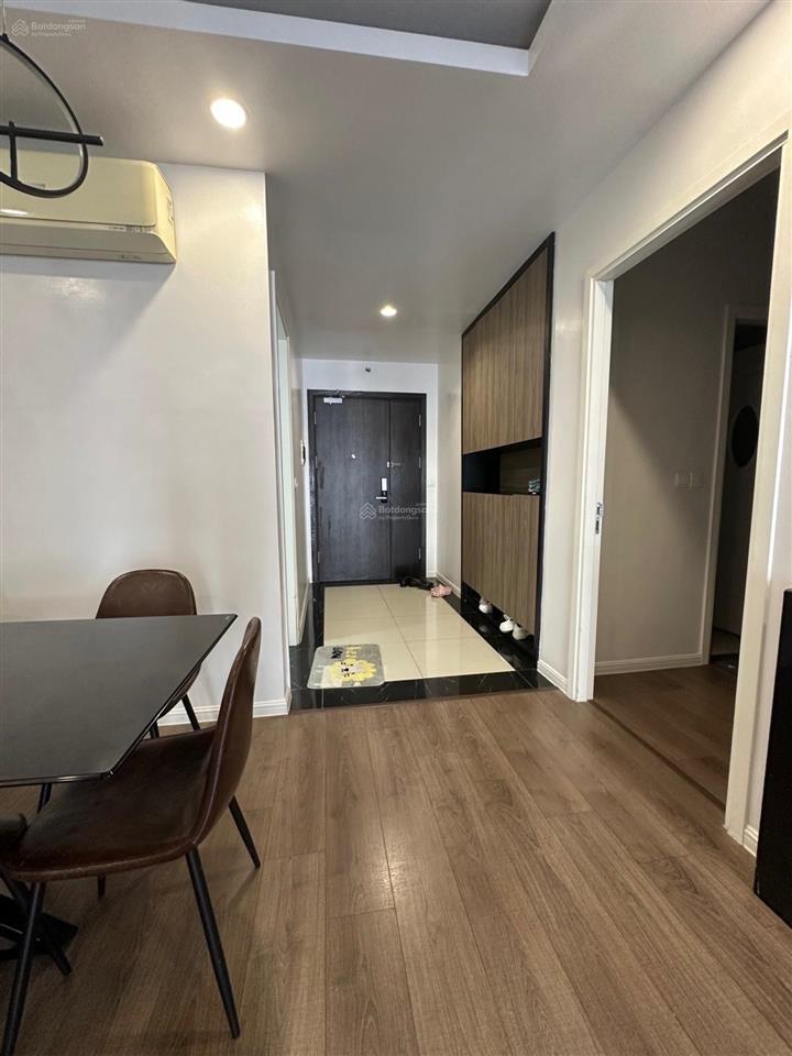 Bán gấp chung cư imperiacạnh time 81m tầng cao giá 7,45tỷ