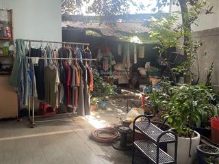 . nhà bình đông phường phú định q8.
chỉ 48 triệu m2. giá nhỉnh 8,8 tỷ. chính chủ 20 năm , cần bán