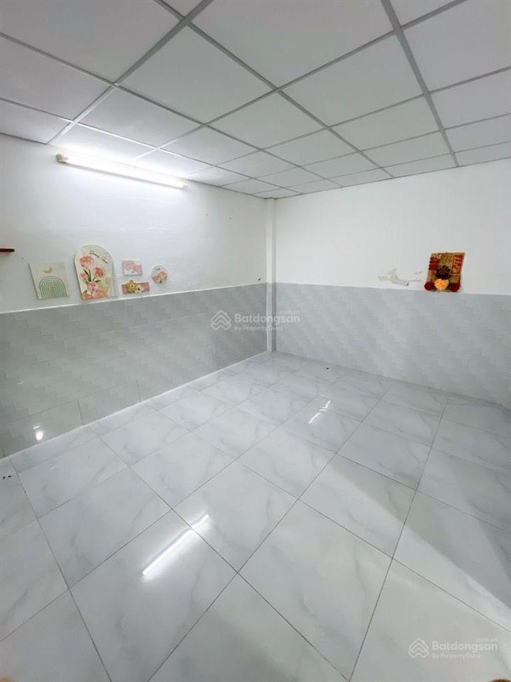 Bán nhà quận 8  khu dân cư hiện hữu  gần mặt tiền đường lương văn can 50m  đường trước nhà 8m 