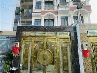 Nhà 5 tầng ngay gigamall phạm văn đồng 80m2  ô tô ngủ trong nhà  chỉ 8,4 tỷ