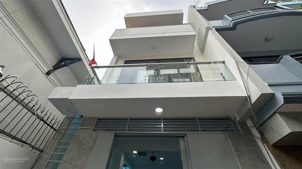 Bán chdv 65m2 , ngang 5,3m  trần não , q2 chỉ nhinh 15 tỷ