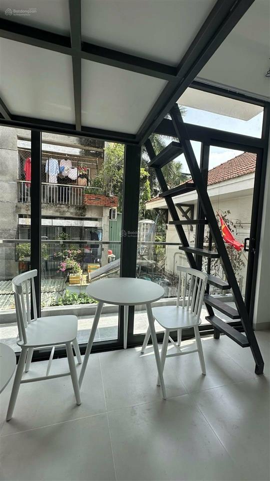 Bán chdv 65m2 , ngang 5,3m  trần não , q2 chỉ nhinh 15 tỷ