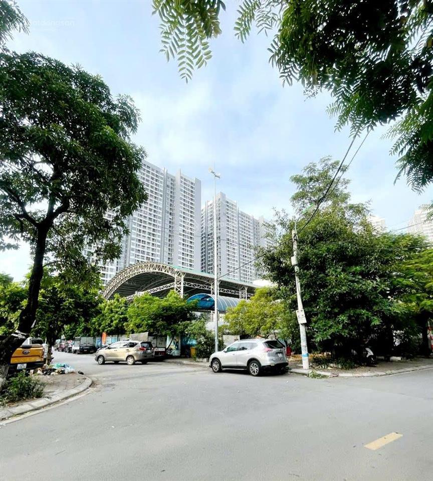 Bán gấp nhà phố minh khai  hàng xóm times city, ô tô đỗ quanh nhà, 124m2 x 5t thang máy, hơn 24 tỷ