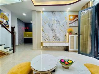 Bán gấp nr 4pn, 3wc, 35m2 tại ba đình, q8, hcm, tặng full nội thất mới  shr  giá 4,98 tỷ