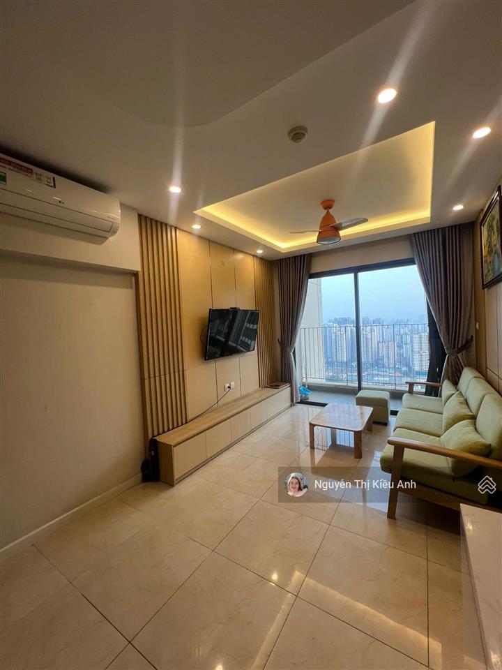 Bán độc quyền căn hộ 3 ngủ đập thông dcapitale sẵn sổ đỏ 100m full đồ, giá chỉ 10,5 tỷ