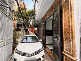 7đ bắc từ liêmnhà 40m ngõ oto vào full nội thất không lỗi lầm, gần ga metro