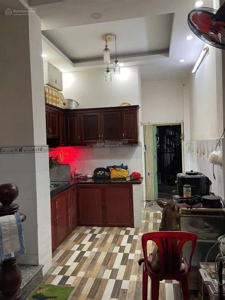 Nhà góc 3 mặt tiền chợ kinh doanh đường trần văn thành, phường 8, quận 8