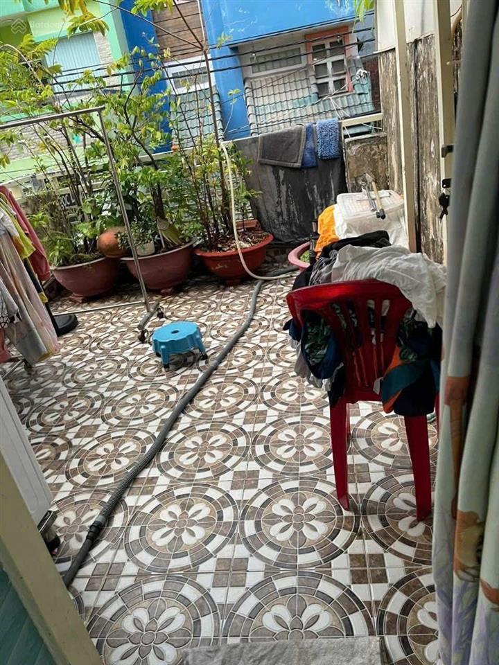 Nhà góc 3 mặt tiền chợ kinh doanh đường trần văn thành, phường 8, quận 8