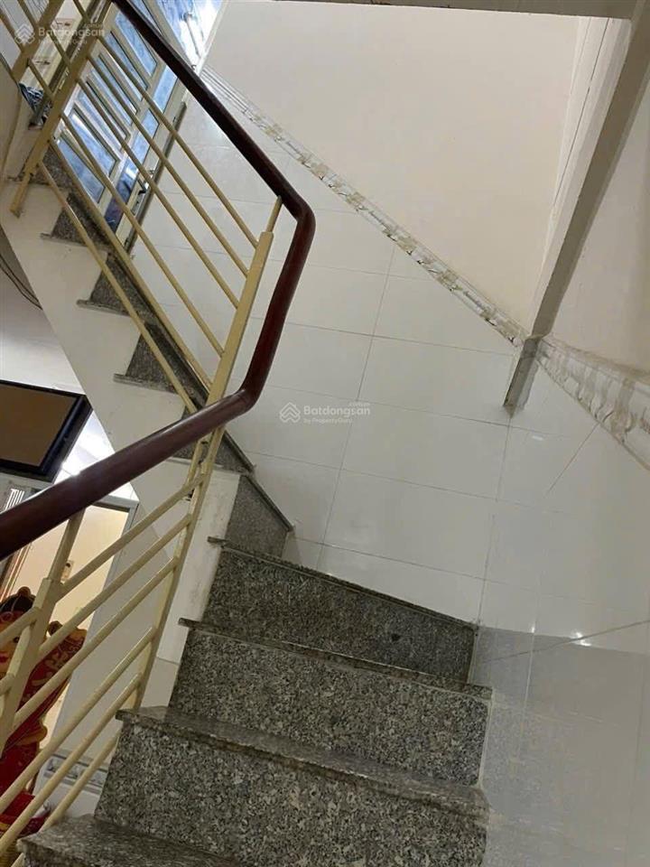 Nhà góc 3 mặt tiền chợ kinh doanh đường trần văn thành, phường 8, quận 8