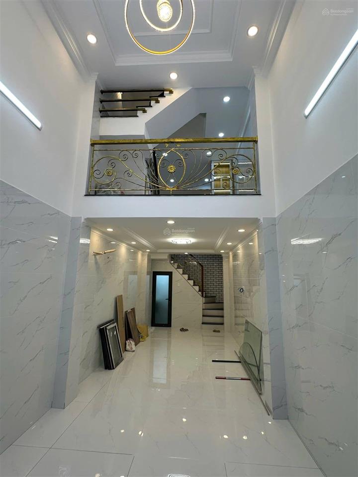 Bán nhà mới mặt tiền kinh doanh đường tạ quang bửu phường 3 quận 8