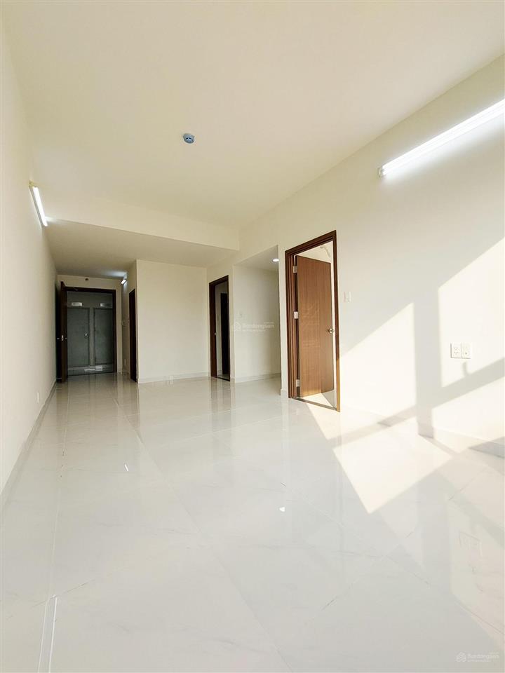 Bán 2 căn hộ lầu 4 và 9 chung cư green river phạm thế hiển p6,q8