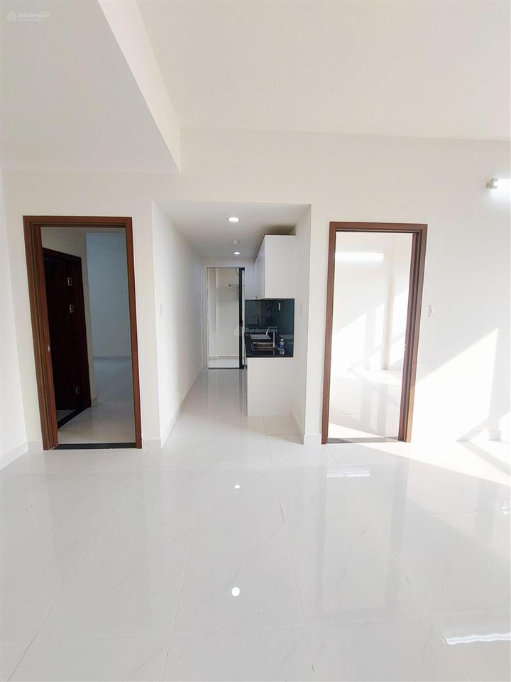 Bán 2 căn hộ lầu 4 và 9 chung cư green river phạm thế hiển p6,q8
