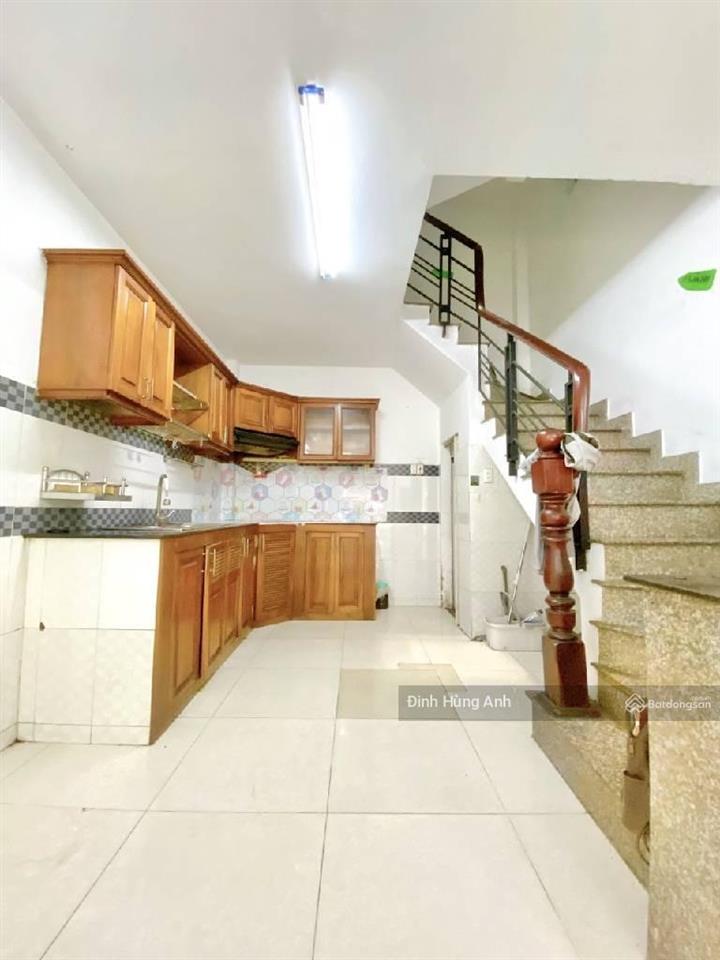 Bán nhà hxh nguyễn ngọc lộc ngay 3/2 quận 10, nhà 5 tầng ngay trường quốc tế việt úc, nhỉnh 8 tỷ