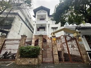 Bán biệt thự siêu đẹp tại đinh bộ lĩnh, p. 25, bình thạnh, dt 16x20m  4 tầng + tm  giá 52 tỷ tl