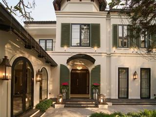 Bán biệt thự mt trần nhật duật, p. tân định  dt 15x26m  2 tầng  nội thất đẳng cấp  giá 158 tỷ