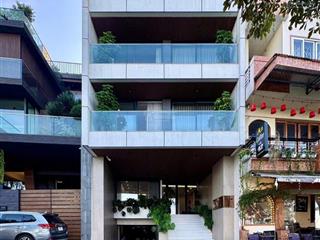 Siêu phẩm toà nhà mặt phố bùi thị xuân hai bà trưng dt 230m2 15 tầng, giá 200 tỷ dòng tiền 700tr