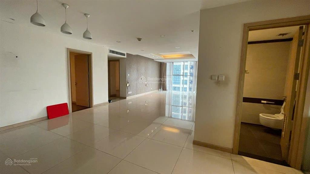Chính chủ gửi bán căn hộ siêu đẹp tại thăng long number one 173m2 4 phòng ngủ view thoáng mát