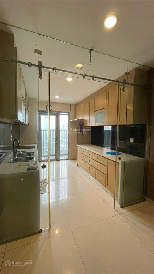 Chính chủ gửi bán căn hộ siêu đẹp tại thăng long number one 173m2 4 phòng ngủ view thoáng mát