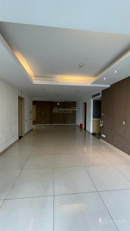 Chính chủ gửi bán căn hộ siêu đẹp tại thăng long number one 173m2 4 phòng ngủ view thoáng mát