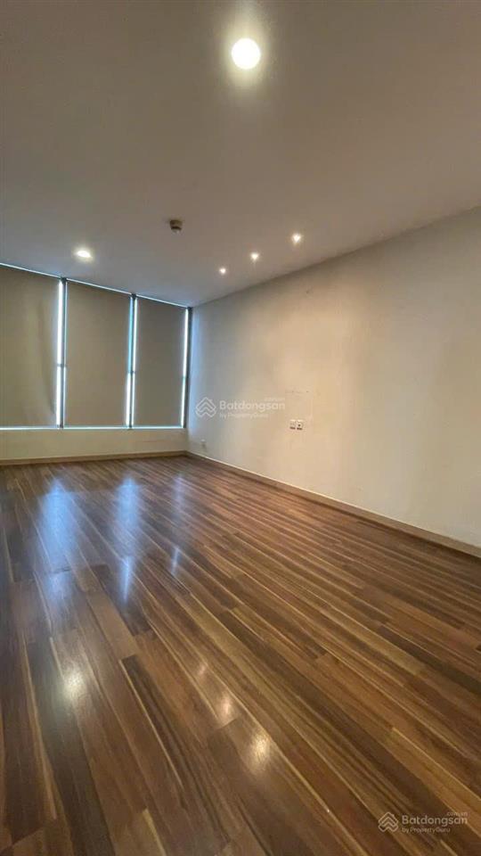 Chính chủ gửi bán căn hộ siêu đẹp tại thăng long number one 173m2 4 phòng ngủ view thoáng mát