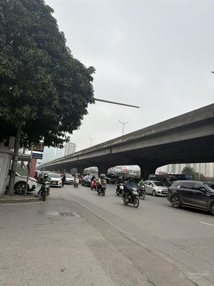 Chính chủ gửi bán căn hộ siêu đẹp tại thăng long number one 173m2 4 phòng ngủ view thoáng mát