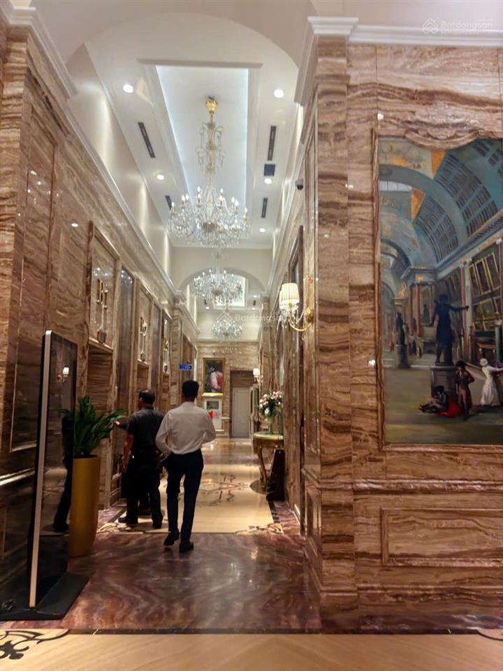 Bán cc 3pn, 198.8m2 tại hanoi signature, nguyễn văn huyên, cầu giấy, hà nội, giá thỏa thuận