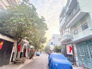 Bán đất (6x14) đường nguyễn ảnh thủ, ngay chợ đông quang, đường 8m có lề đường.