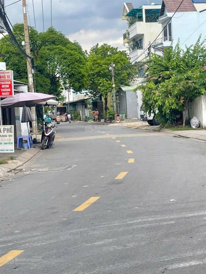 Bán nhà (6x25) mặt tiền đường hiệp thành 6, đoạn gần đường nguyễn ảnh thủ  chợ hiệp thành