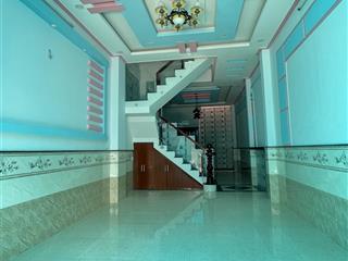 Nhà đẹp  4tầng 68m2  nhỉnh 5 tỷ, xe hơi tới cửa  hiệp thành 13q12