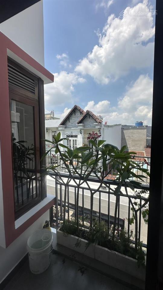 Ngang khủng 5,2m(hiếm) 2tầng 93m2full noiij thất  hxh  nguyễn thị kiểu q12nhỉnh 6tỷ (tl)