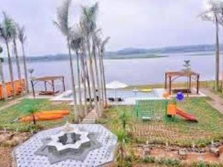 Bán đất nền cẩm lĩnh ba vì, ngay hồ suối hai, xe bus trước đất, dt 100m2, sổ đỏ full thổ cư.