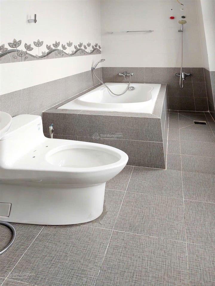 Bán nhà mặt tiền đường tân vĩnh quận 4