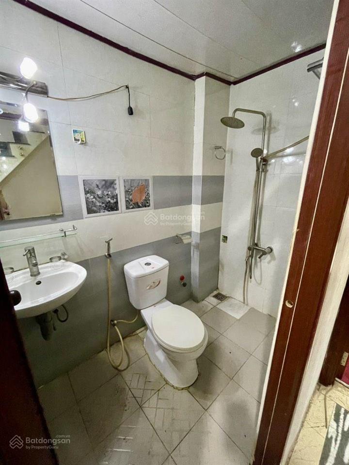 Bán nhà tân hòa đông  quận 6  hẻm ô tô thông  ngang 5.5m  chỉ 6.x tỷ