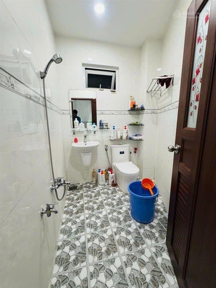 Nhà tân hoà đông  quận 6  84m2  hẻm xe hơi tới cửa  2 tầng  chỉ 8.x tỷ