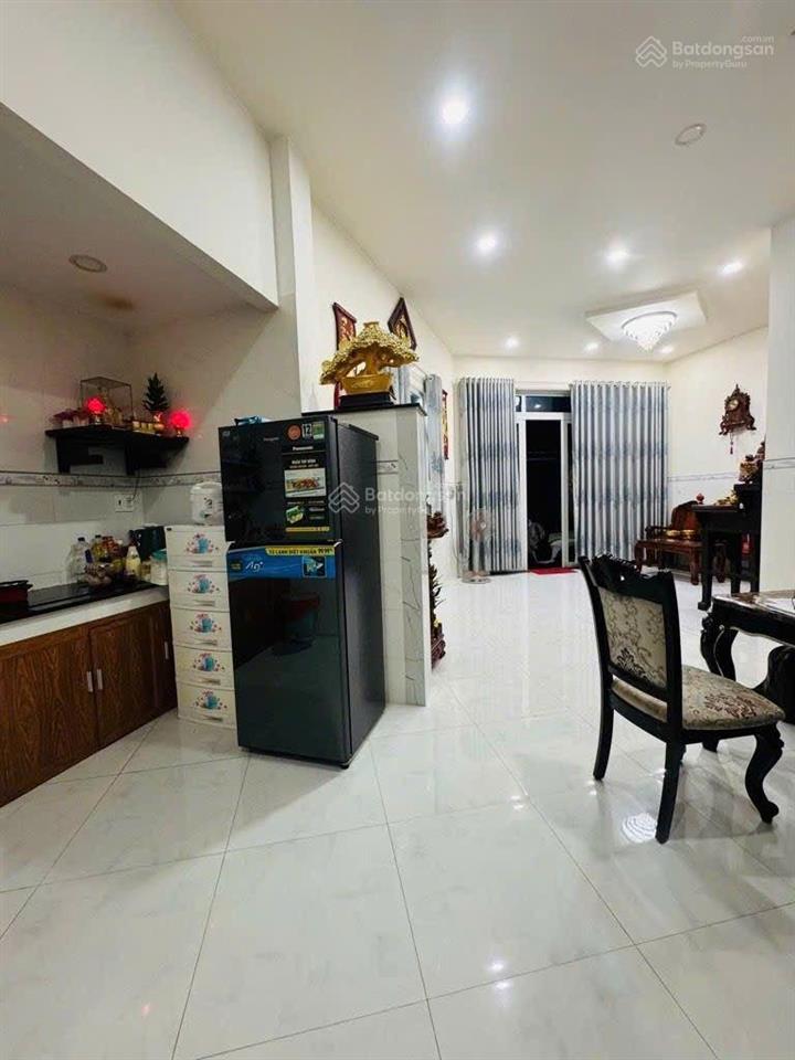 Nhà tân hoà đông  quận 6  84m2  hẻm xe hơi tới cửa  2 tầng  chỉ 8.x tỷ